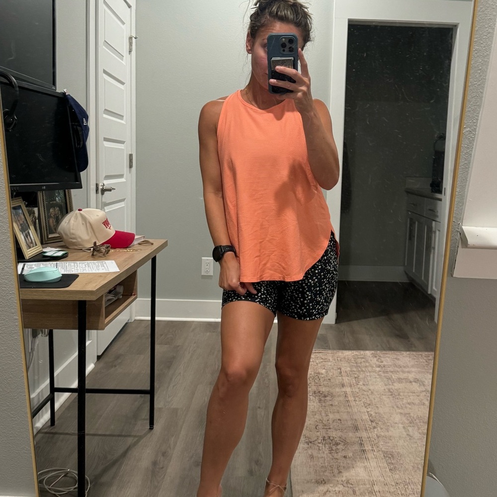 Carrie Underwood Calia Workout Shirt
